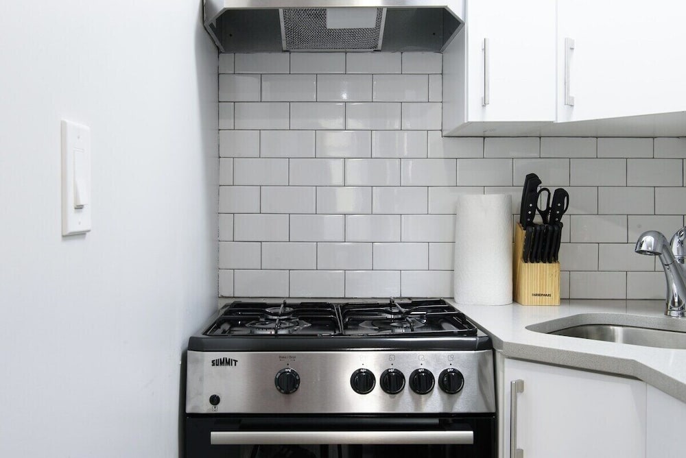 350 Gramercy Apt