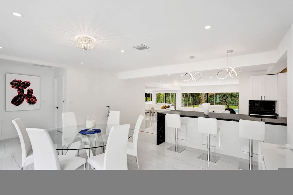 Hibiscus House in Fort Lauderdale
