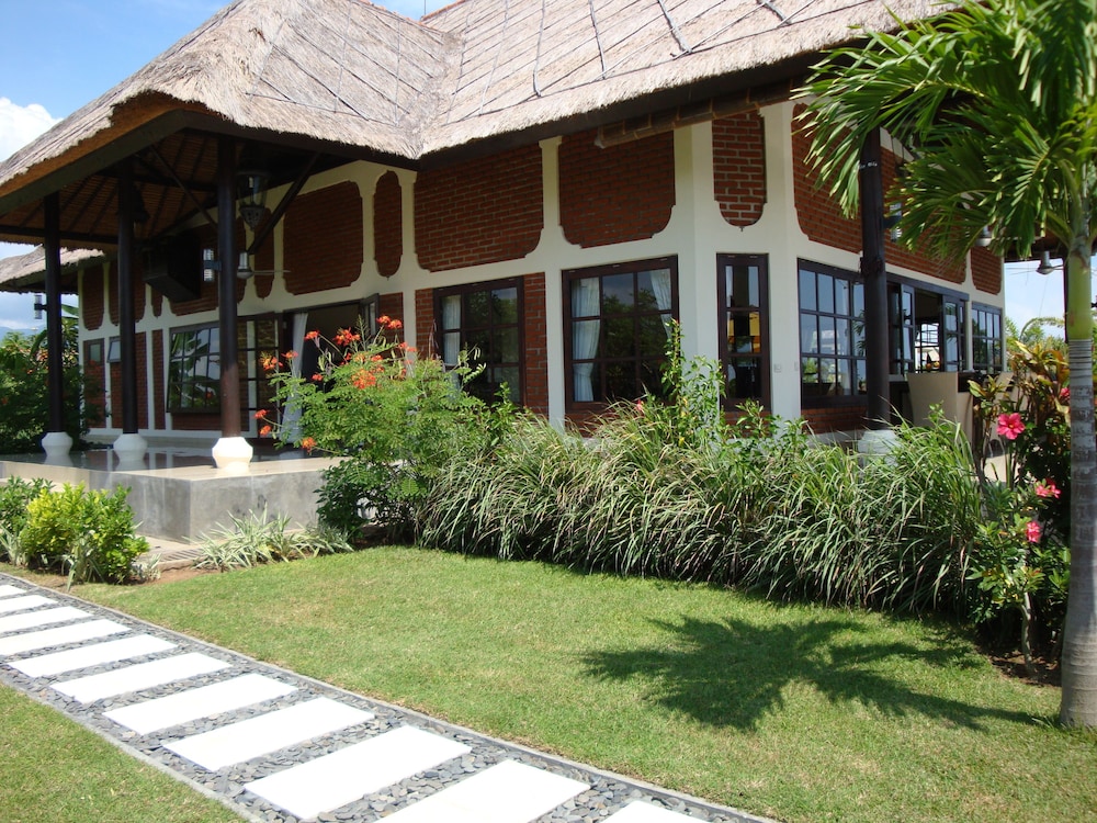 Villa Pelangi Bali