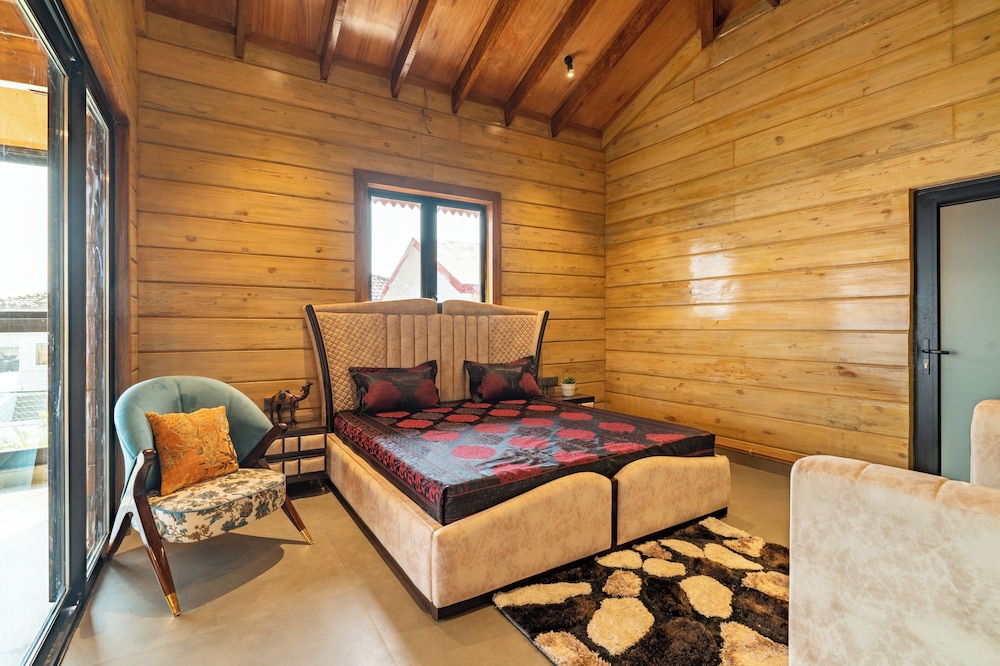 Amarjas Sunset Retreat