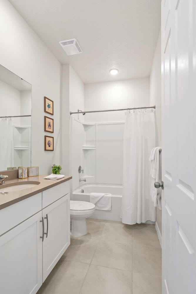 Orlando Adventure Awaits 4BR Townhouse
