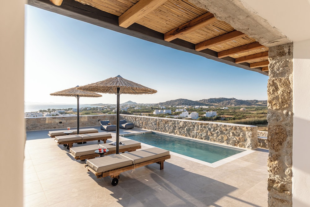 Lithia Exclusive Villas