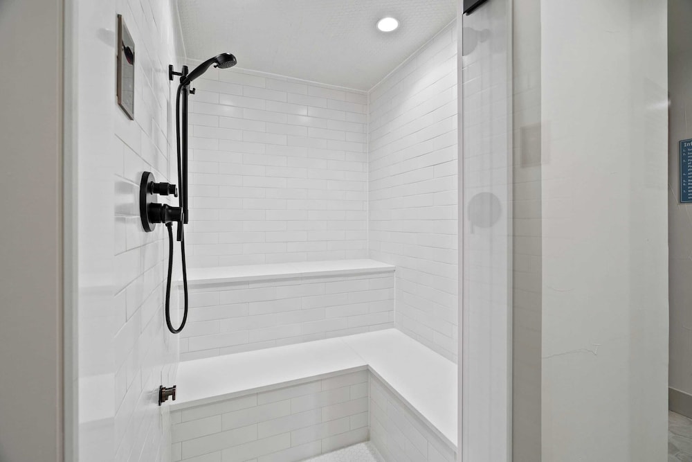Luxury Mountain Estate w/ Indoor Pool, Gym & Hot Tub Near Keystone | Sleeps 19
