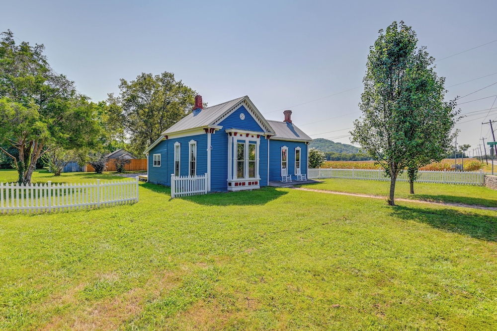 Bright Whites Creek Home: 12 Mi to Dtwn Nashville! view 4