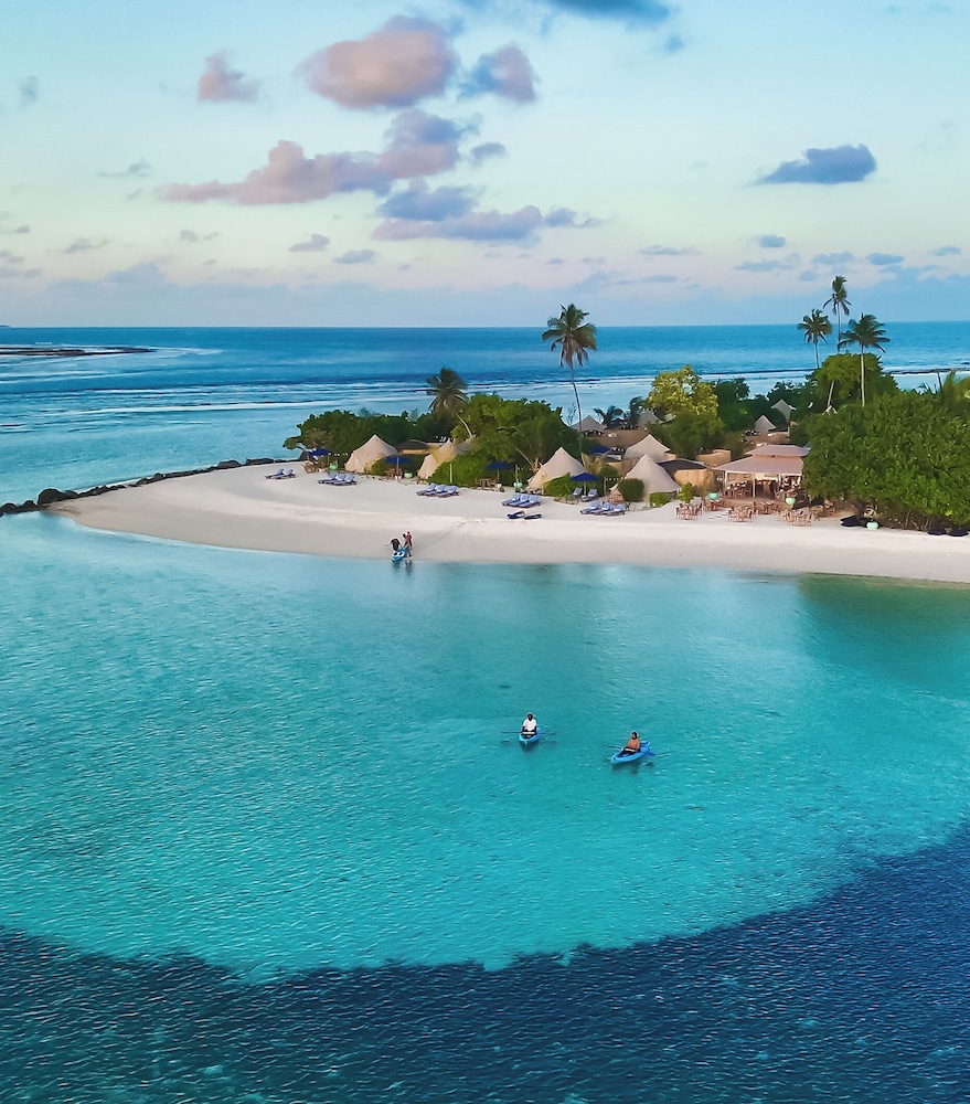 The Maverick Surf and Dive Boutique Hotel