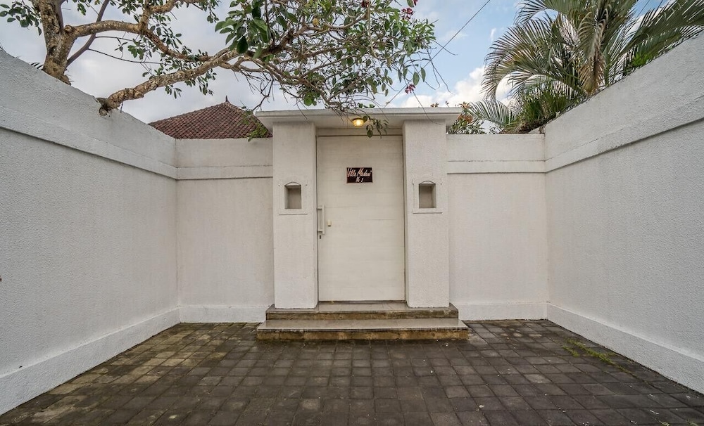 Luxury Family Three Bedroom Villa