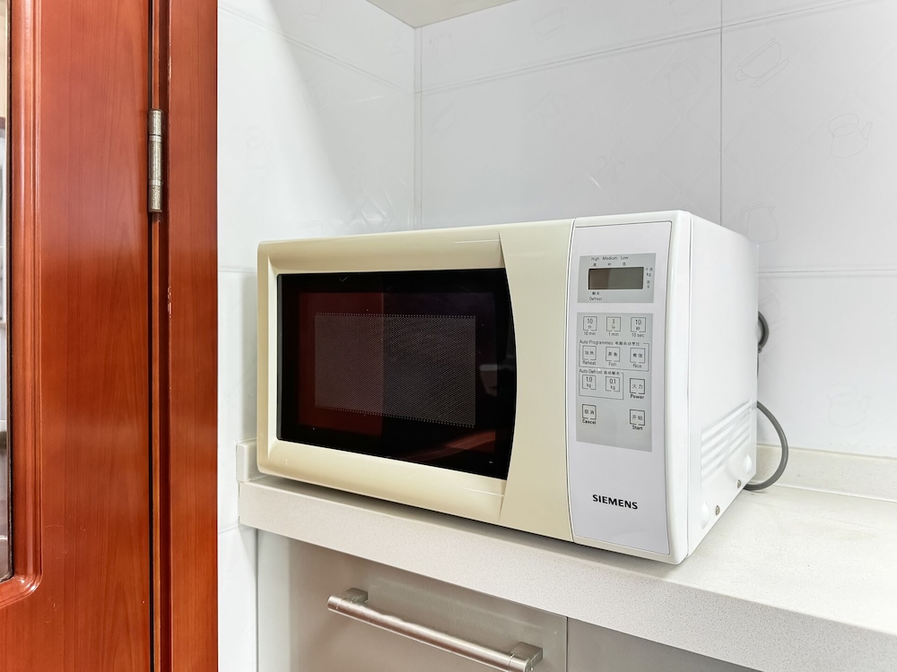 Tyms 2BR Apt TianshanRD Near CESIS Line2