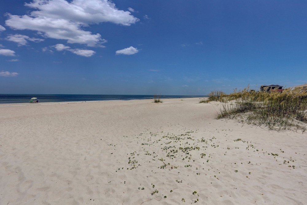 Beach Style Condo Includes Google Mini Home And Beach Access 2 Bedroom Condo by RedAwning view 4