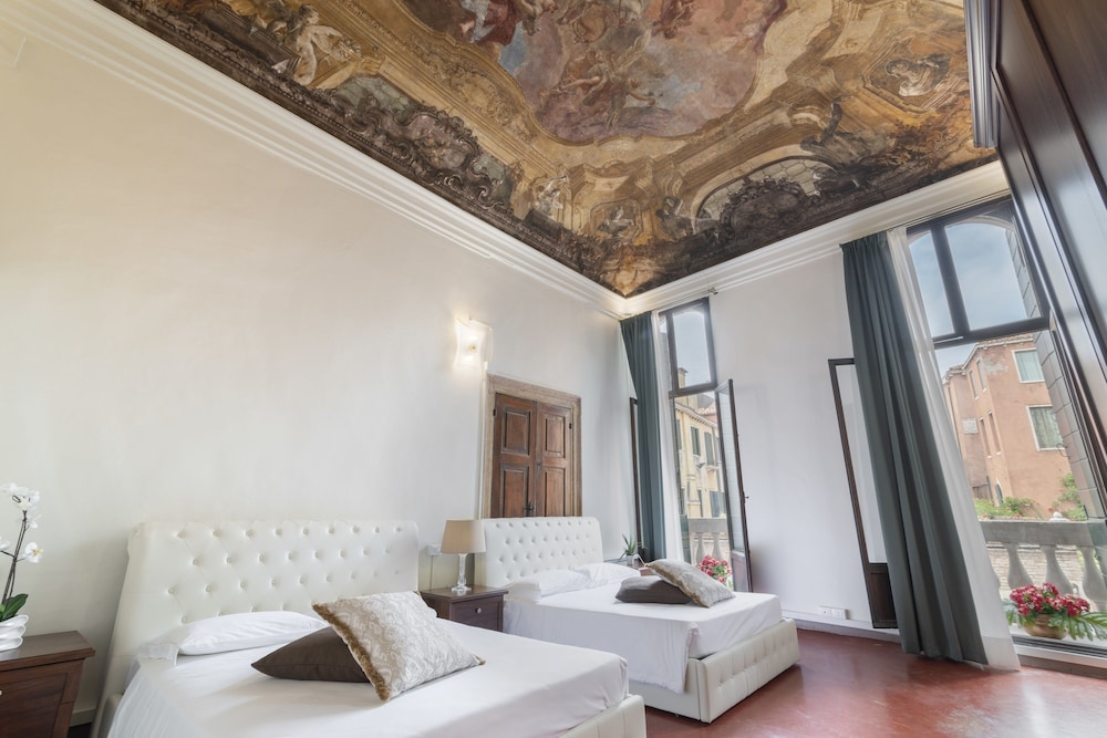 Venice Palace Tintoretto