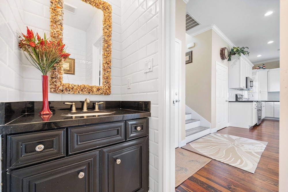 Beach Heaven by Ryson Vacation Rentals