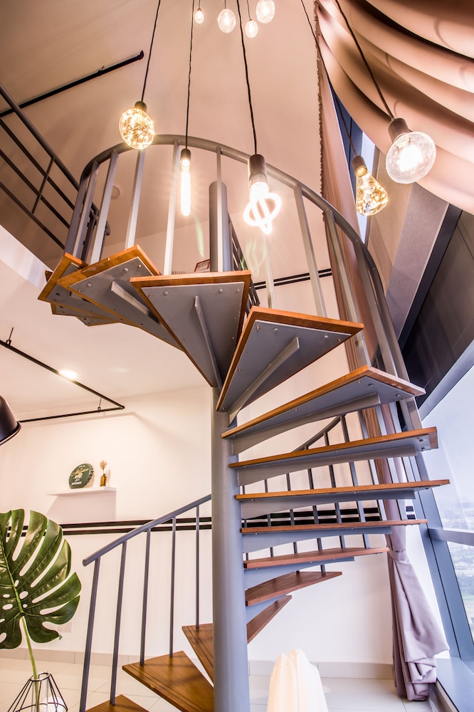 3 Towers By Tenang Home