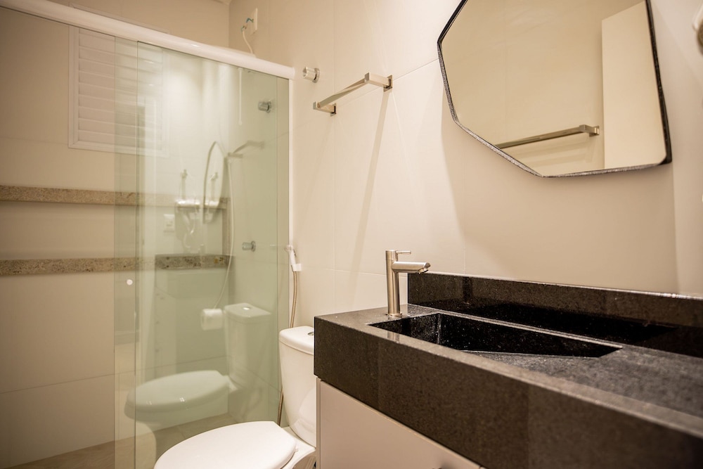 Elegance Residence