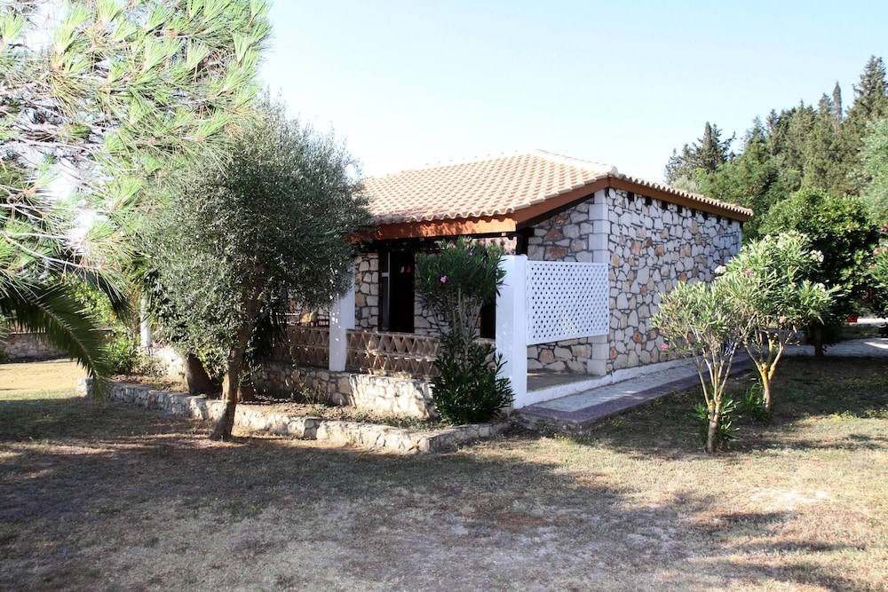 Liuba Houses