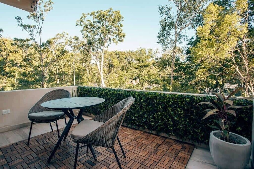 Jungle View 1 Br. Apt. With Great Infinity Pool