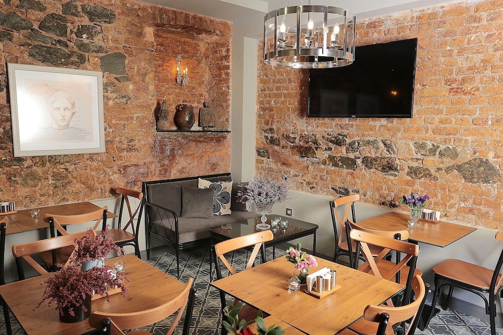 Ferman Pera - Image 69