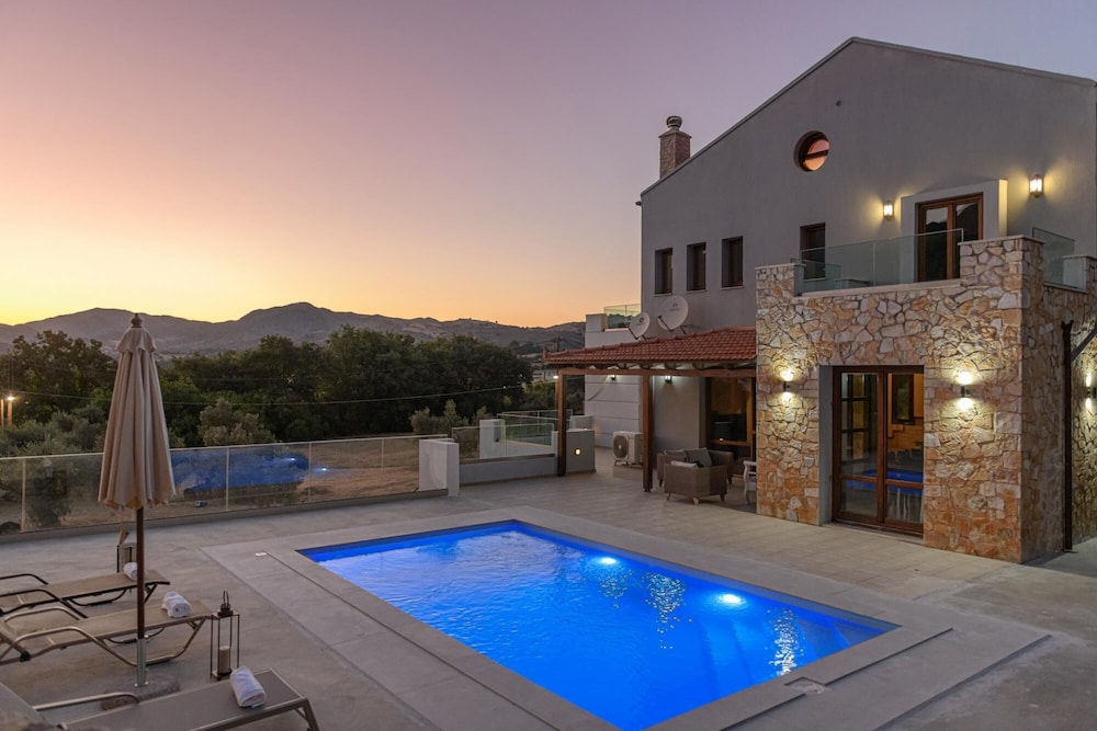 Villa Irini - With Private Pool view 4