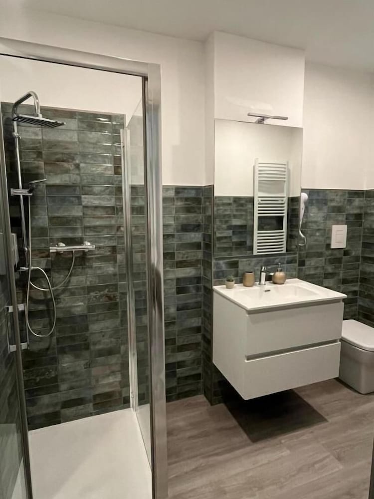 Tiburtina Urban Rooms