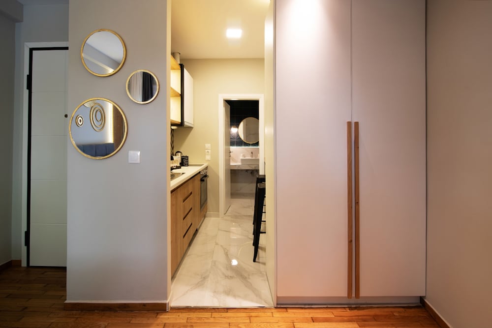 Central Charming Studio