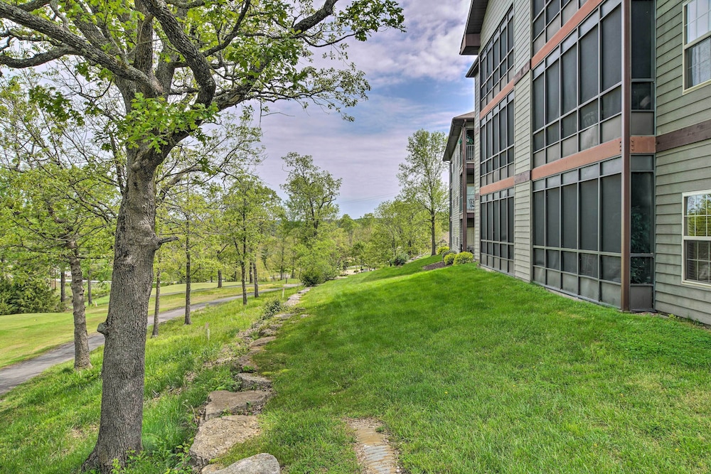 Stonebridge Resort Retreat w/ Golf Course Views!