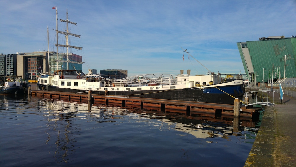 Hotelschip Sarah