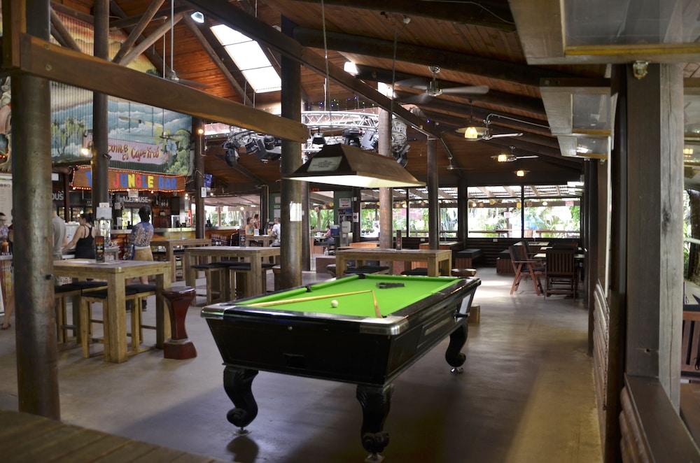 PKs Jungle Village - Hostel
