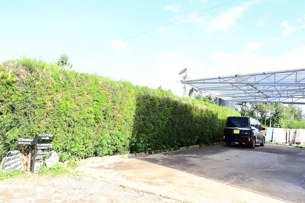 Njata Country House