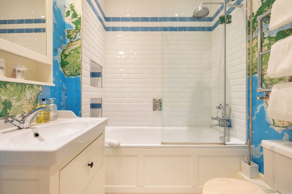 The Chelsea Abode - 4bdr Home With Terrace