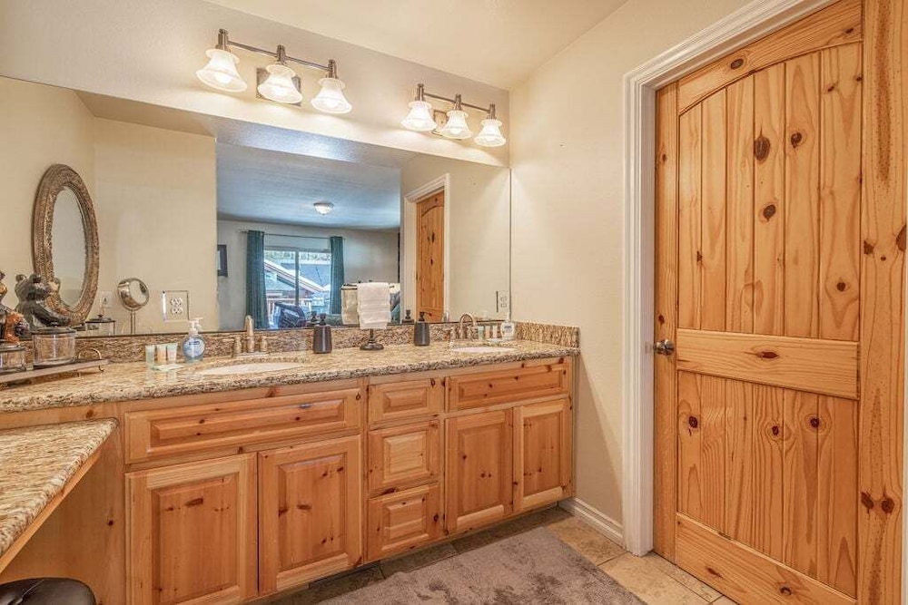 Timberwood Cabin