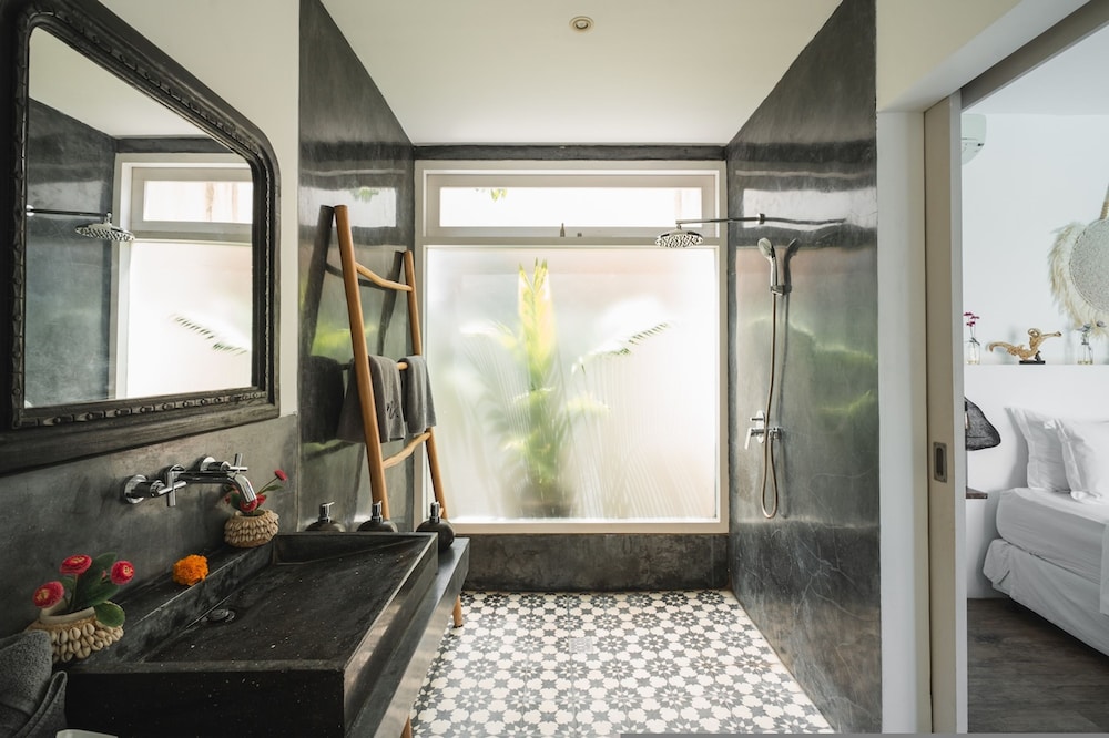 Villa M by Alfred in Bali - Stunning Family Villa With Pool at Seminyak Beach