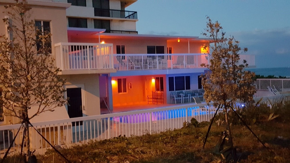 Le Cabanon Motel