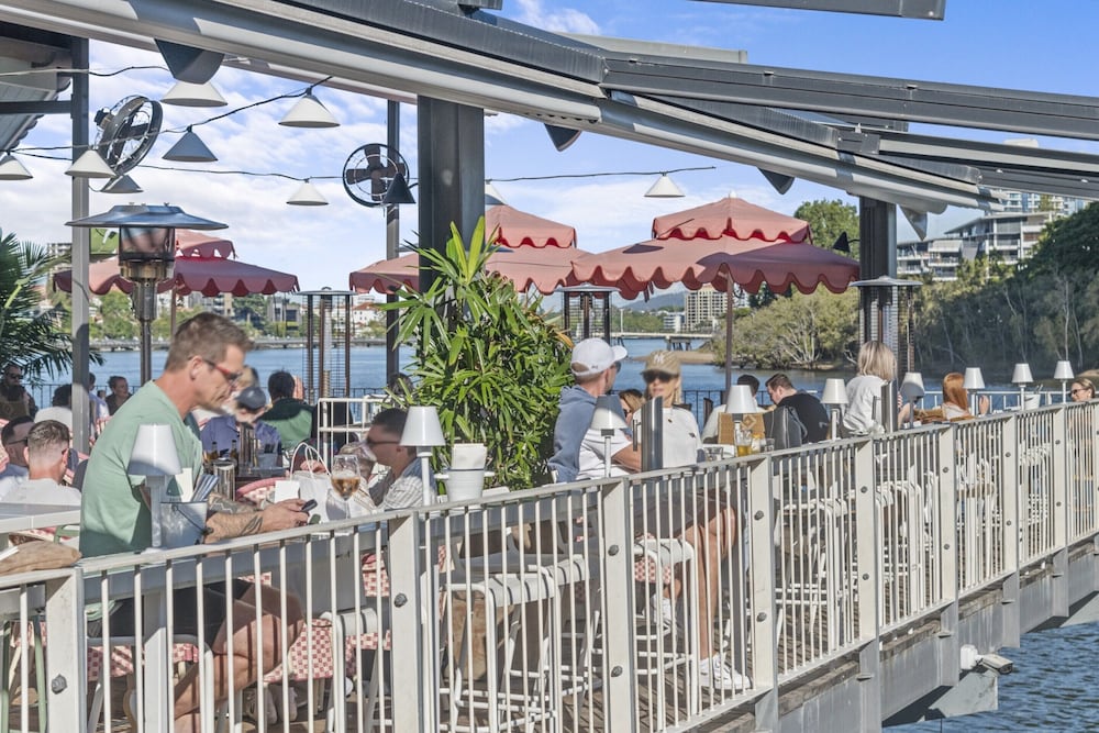 Stylish Brisbane City Stay With Bbq, Pool & Gym