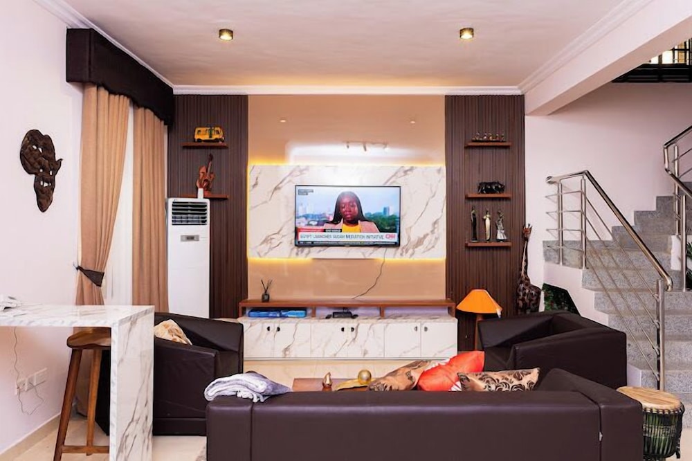 Clarus Apartments