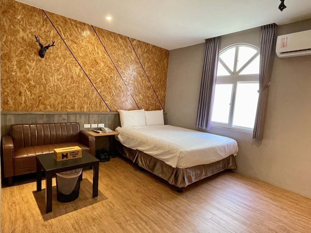 Martin Wales Hotel Kenting