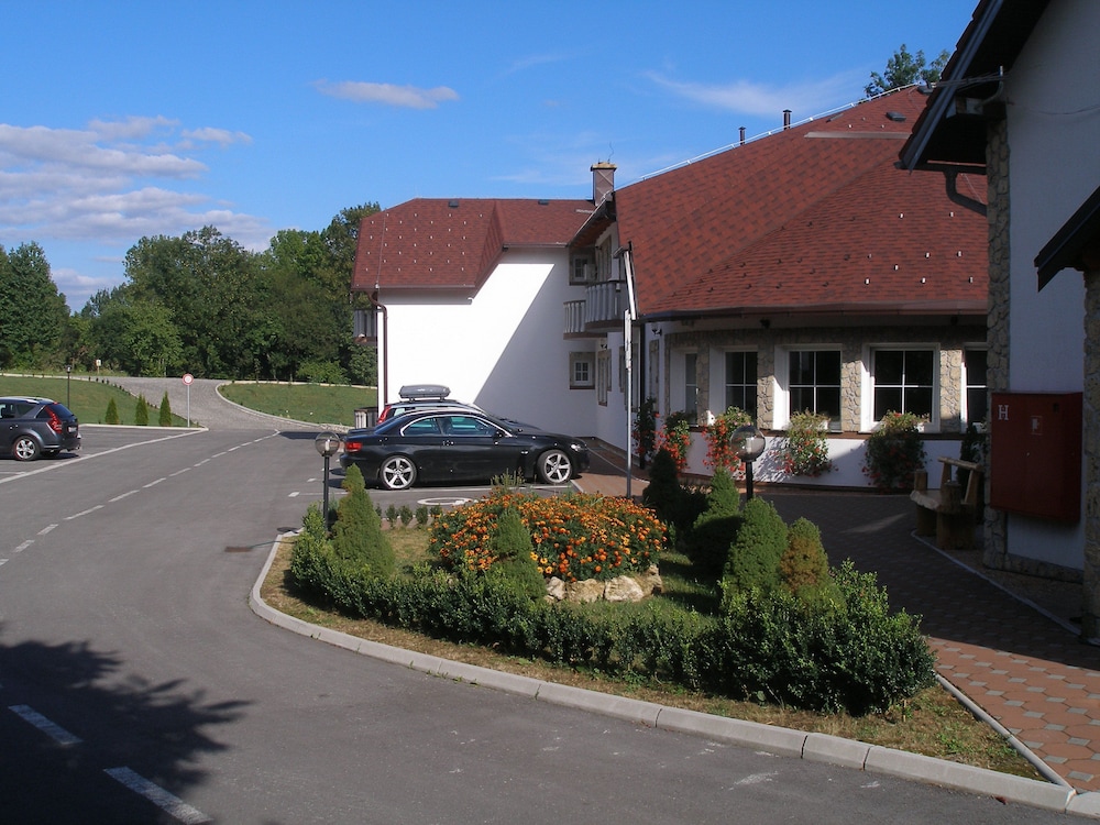 Photo 44