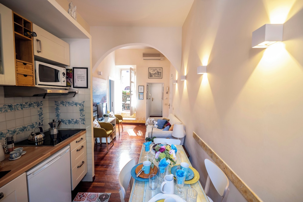 Colosseum 2Br Elegance And Charm