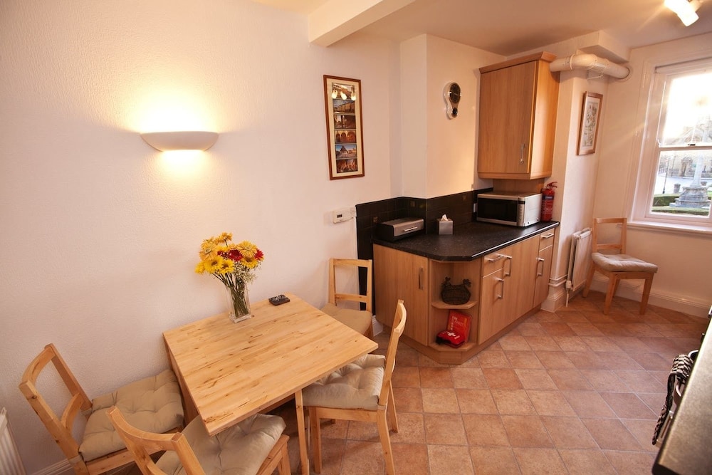 Sherborne Vacations - Abbey Court - Property Image 20