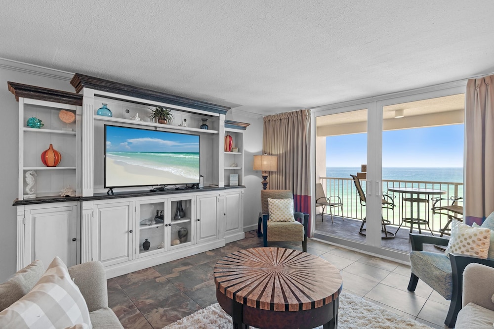 Shoreline Towers 1113
