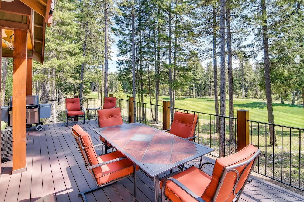 Elk Run Lodge