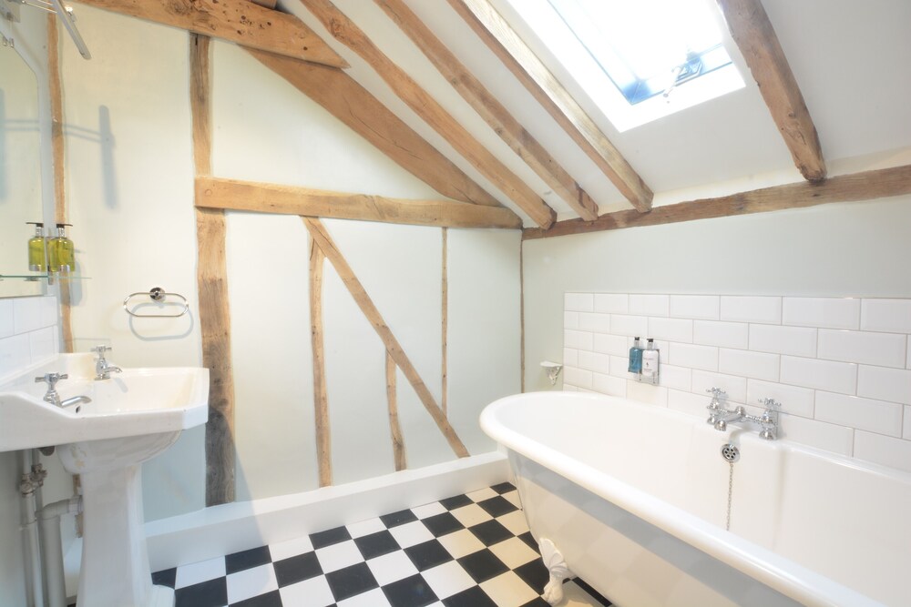 Fishpond House, Sotherton