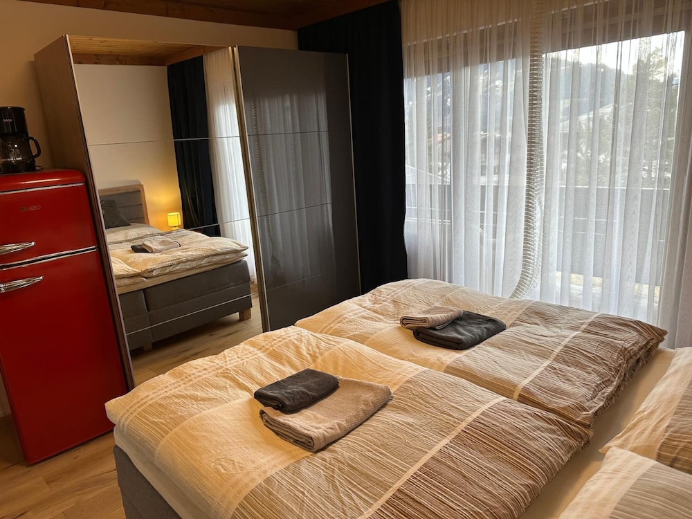 Double Room in Saalfelden Near Ski Slopes