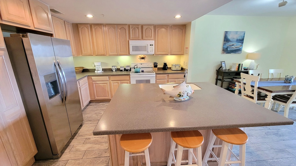 Desoto Beach Club 2 Tybee Vacation Rentals