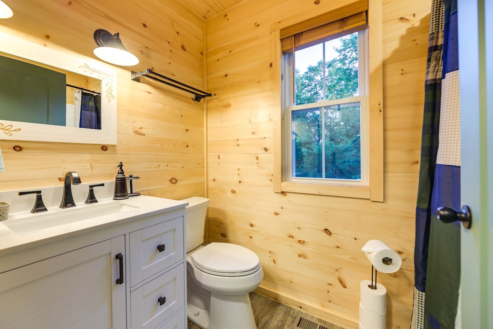 Serene Kentucky Cabin w/ Fireplace + Fire Pit! view 4