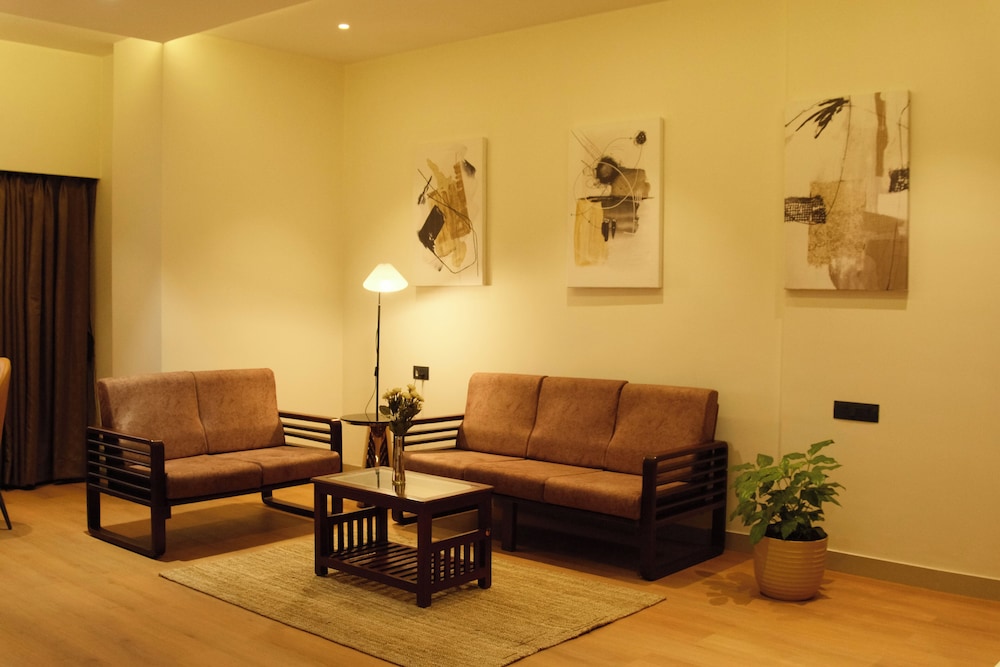 Sunstone Suites