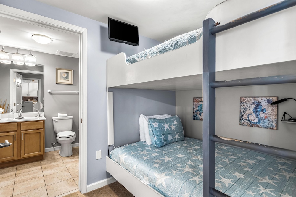 Palms Resort #2307 JR 2BR