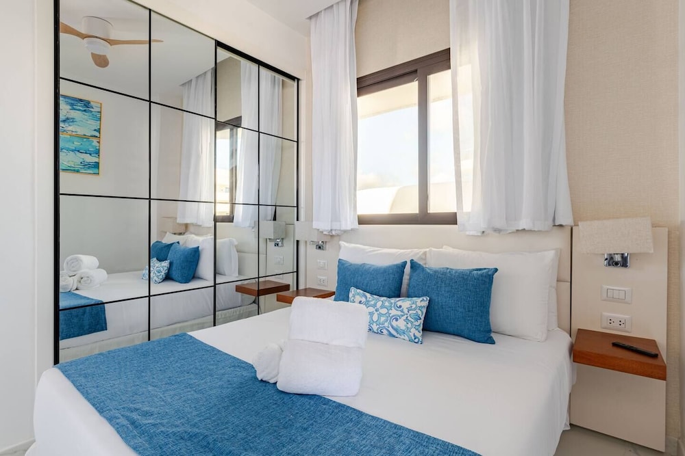 Cana Rock Star Condo Hotel
