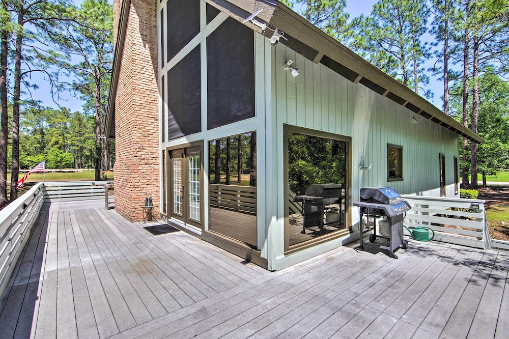 Brookeland Resort Cabin w/ Golf + Lake Access view 5
