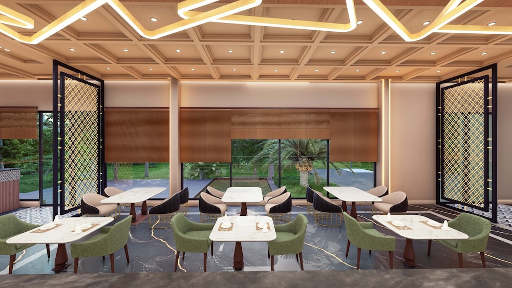 Tree of Life Amara Resorts & Spa Udaipur