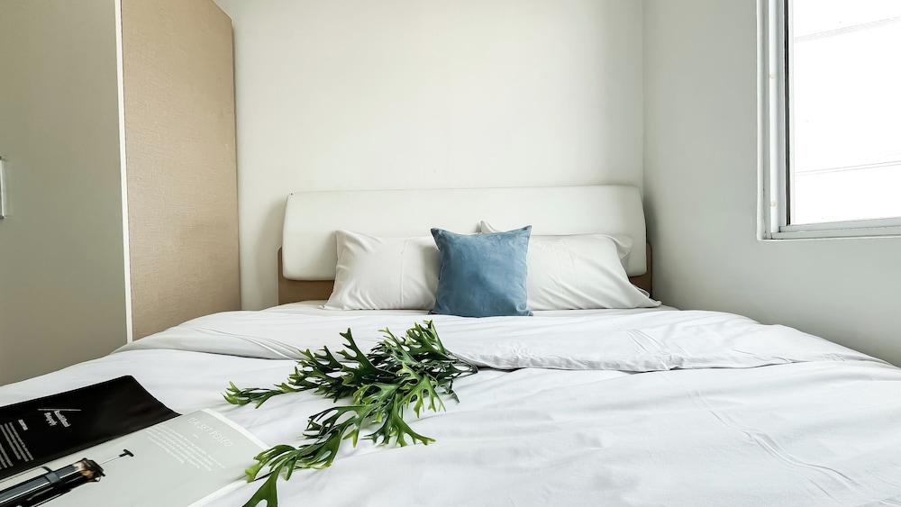 Minimalist Look 1Br At Apartment Vittoria Residence