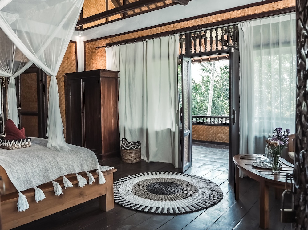 Om Wellness Resort
