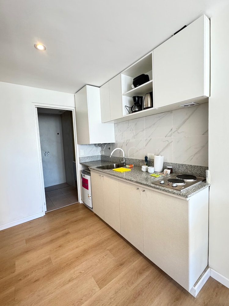 Torrar Suites